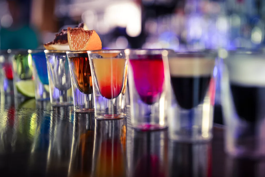Charlies Bar